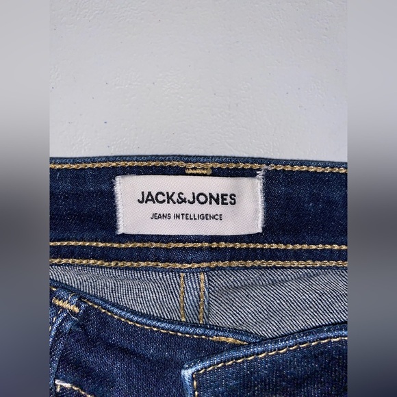 Jack & Jones size 32 Men’s Jeans - Picture 3 of 7